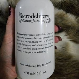Philosophy the microdelivery exfoliating facial wash